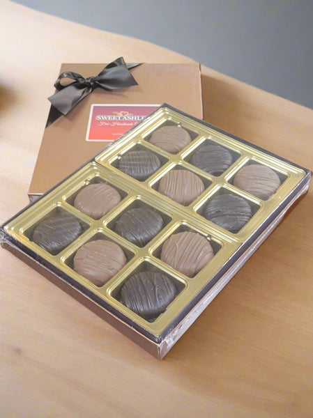 12 ct Chocolate Covered Oreos Cookies