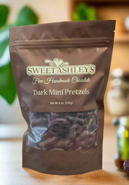 Wholesale dark mini pretzels - 8 oz bag