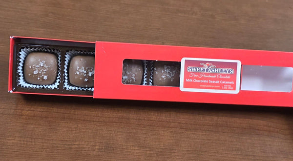 Wholesale Milk sea salt caramels - 5 count sleeve
